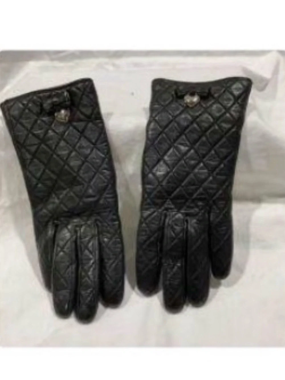 Coach Quilted Black Leather Women’s Gloves with Heart Accent